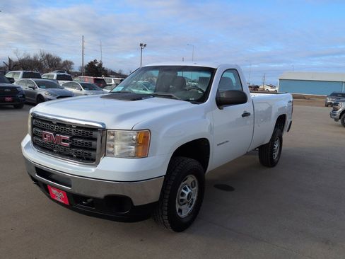 Used 2012 GMC Sierra 2500 W/T w/ Snow Plow Prep Package image 4