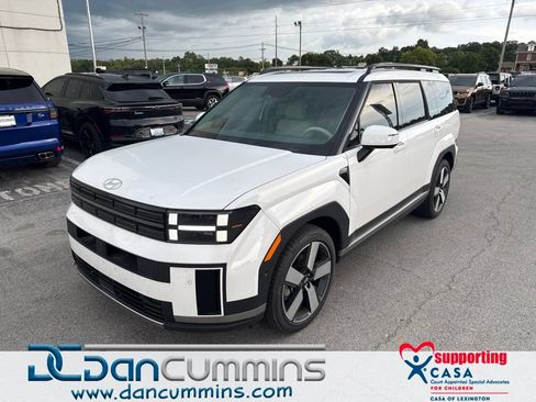 Used 2024 Hyundai Santa Fe Limited AWD/4WD image 1