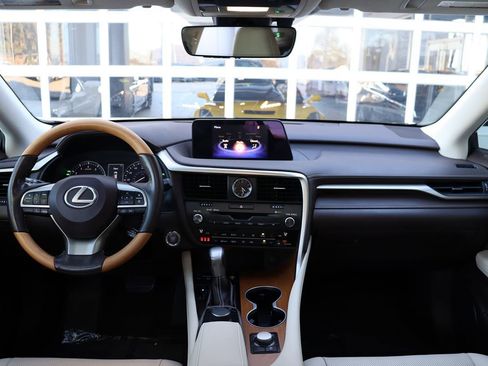 Used 2019 Lexus RX 350 FWD w/ Premium Package image 12