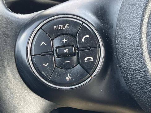 Used 2020 Kia Soul X-Line image 24