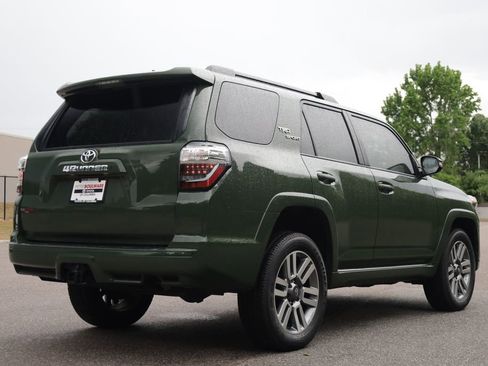 Used 2022 Toyota 4Runner TRD Sport w/ Technology Package AWD/4WD image 6