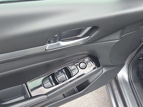 Used 2023 Nissan Altima 2.5 SV image 19