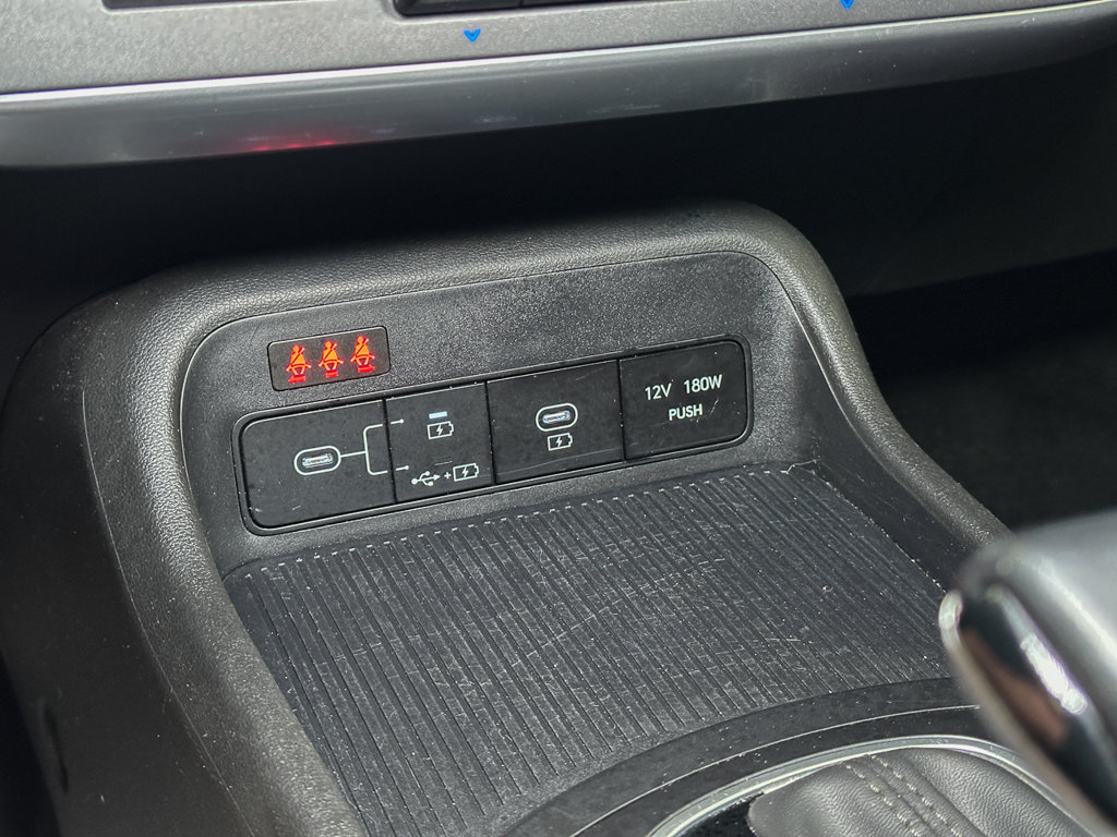 Used 2024 Hyundai Kona SEL AWD/4WD image 29