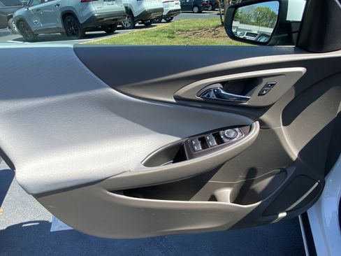 Used 2024 Chevrolet Malibu LS w/ LPO, Floor Liner Package image 9