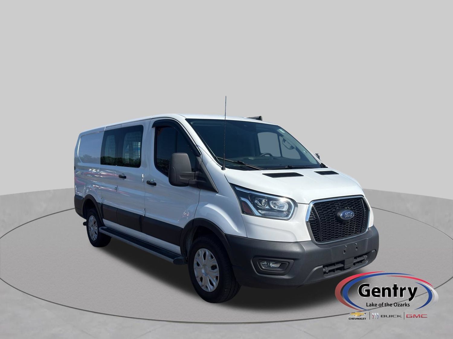 Used 2023 Ford Transit 250 Low Roof w/ Exterior Upgrade Package RWD image 8