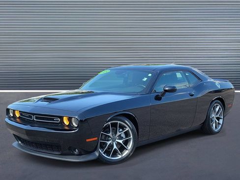 Used 2022 Dodge Challenger GT RWD image 1