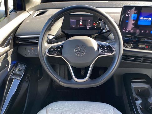 Used 2022 Volkswagen ID.4 Pro S image 5