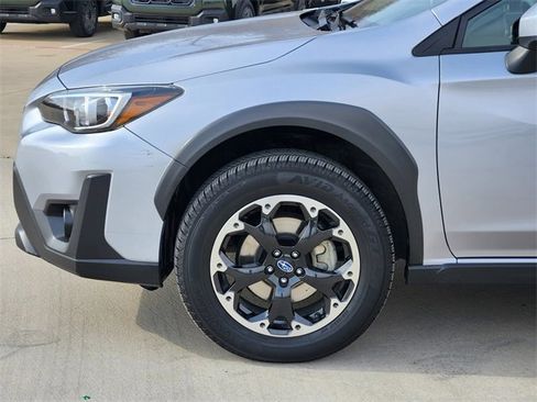 Certified 2023 Subaru Crosstrek 2.0i Premium image 8