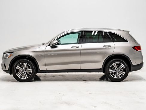 Used 2022 Mercedes-Benz GLC 300 4MATIC image 24