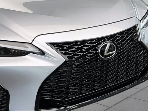 Used 2023 Lexus IS 350 F Sport w/ Navigation Package RWD image 32