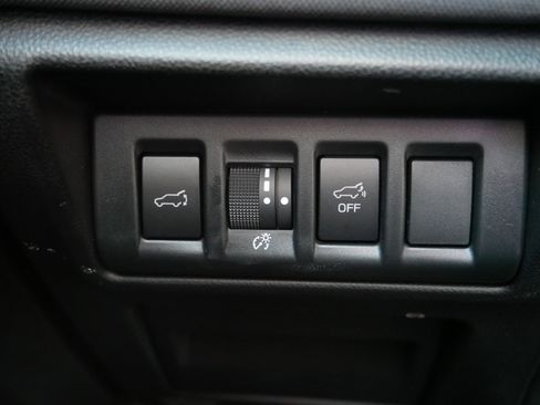 Used 2025 Subaru Outback Premium image 26