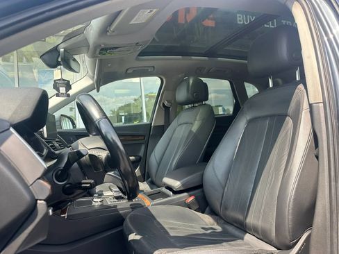 Used 2018 Audi Q5 2.0T Premium AWD/4WD image 8