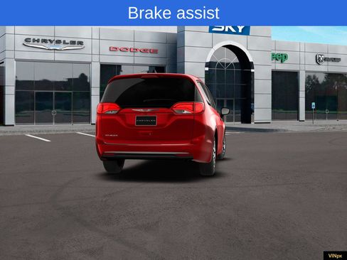 New 2026 Chrysler Voyager LX image 12