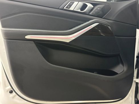 Used 2019 BMW X5 xDrive40i image 26