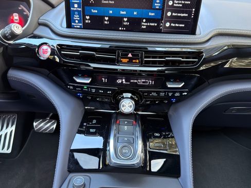 Used 2025 Acura MDX Type S image 25
