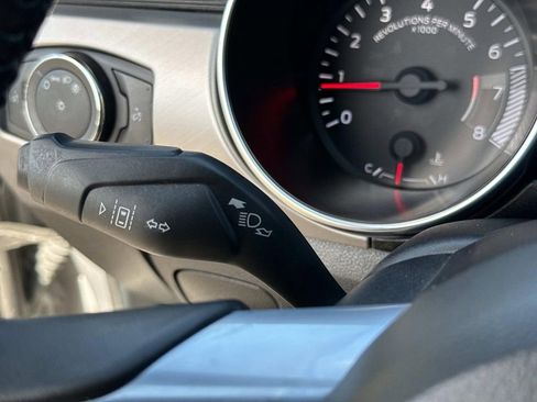 Used 2023 Ford Mustang Premium image 33