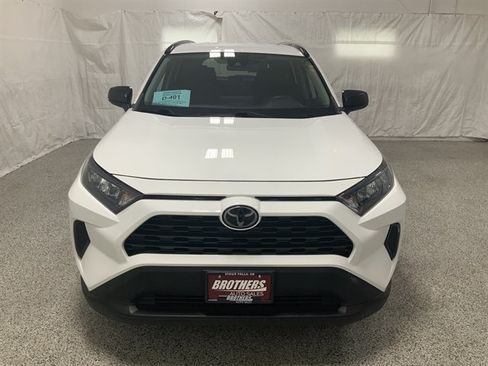 Used 2019 Toyota RAV4 LE w/ All Weather Liner Package AWD/4WD image 3
