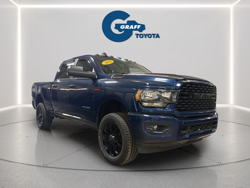 Used 2022 RAM 2500 Big Horn w/ Night Edition AWD/4WD image 4