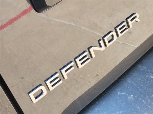 New 2026 Land Rover Defender 110 S image 8