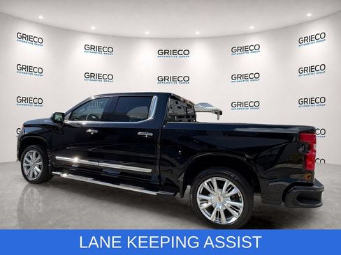 Used 2026 Chevrolet Silverado 1500 High Country w/ High Country Premium Package AWD/4WD image 5