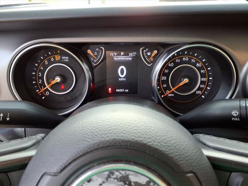Used 2022 Jeep Gladiator Sport AWD/4WD image 24