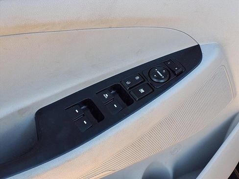 Used 2021 Hyundai Tucson SEL image 15