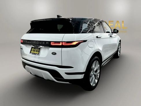 Used 2022 Land Rover Range Rover Evoque R-Dynamic SE image 7