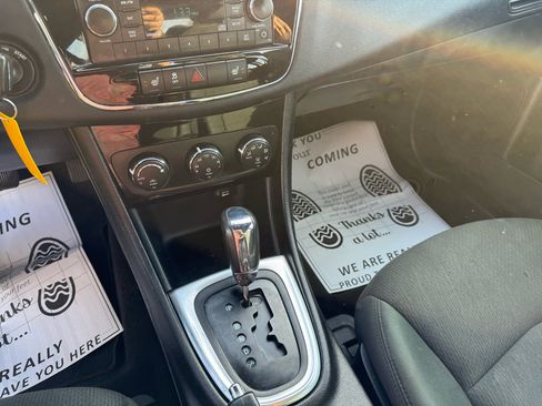 Used 2012 Chrysler 200 Touring w/ Cold Weather Group image 33