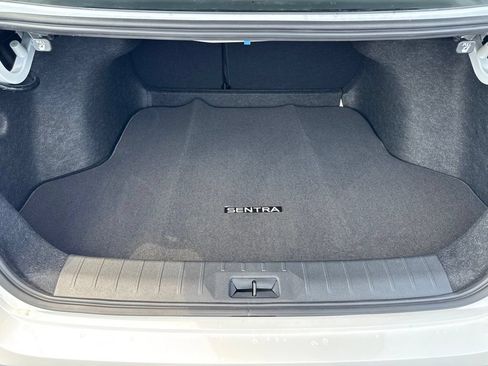 New 2026 Nissan Sentra SR w/ SR Premium Package FWD image 17