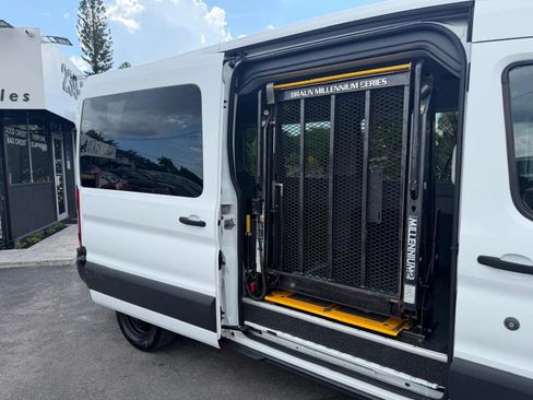 Used 2015 Ford Transit 350 XL RWD image 21