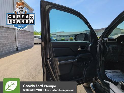 Used 2025 Toyota Tacoma TRD Off-Road AWD/4WD image 10