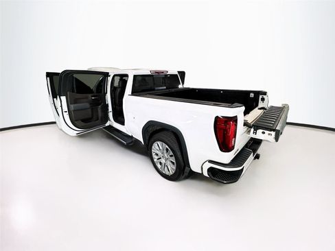 Used 2022 GMC Sierra 1500 Denali w/ Denali Reserve Package AWD/4WD image 42