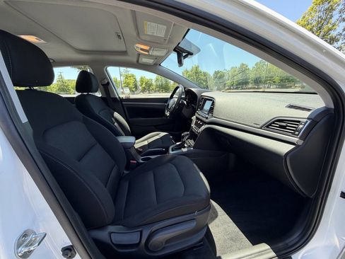Used 2018 Hyundai Elantra Value Edition FWD image 14