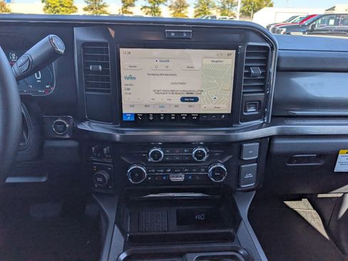 New 2026 Ford F250 Lariat w/ Black Appearance Package image 13