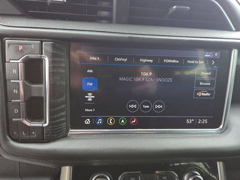Used 2021 GMC Yukon Denali w/ Advanced Technology Package AWD/4WD image 14