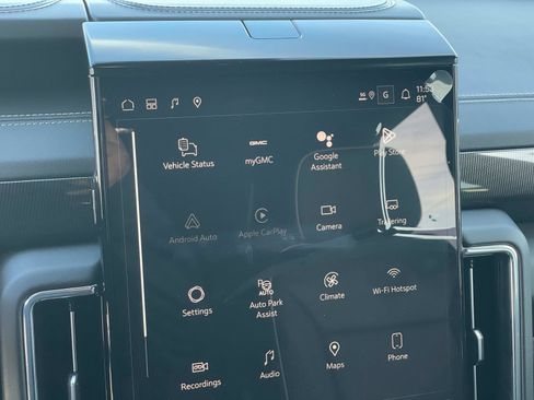 New 2026 GMC Yukon XL Elevation image 13