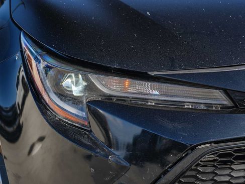 Used 2020 Toyota Corolla LE FWD image 4