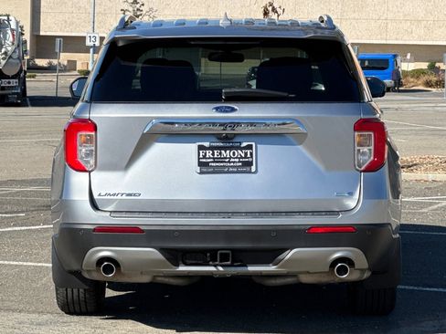 Used 2020 Ford Explorer Limited w/ Class III Trailer Tow Package image 4