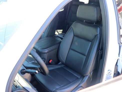 Used 2025 Chevrolet Tahoe LT AWD/4WD image 11