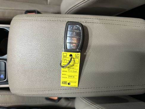 Used 2016 Hyundai Tucson Limited FWD image 33