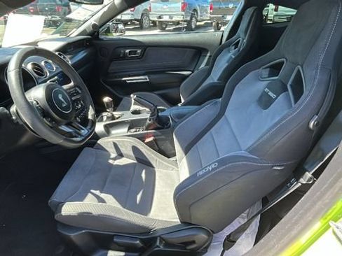 Certified 2020 Ford Mustang Shelby GT350 w/ Technology Package RWD image 16