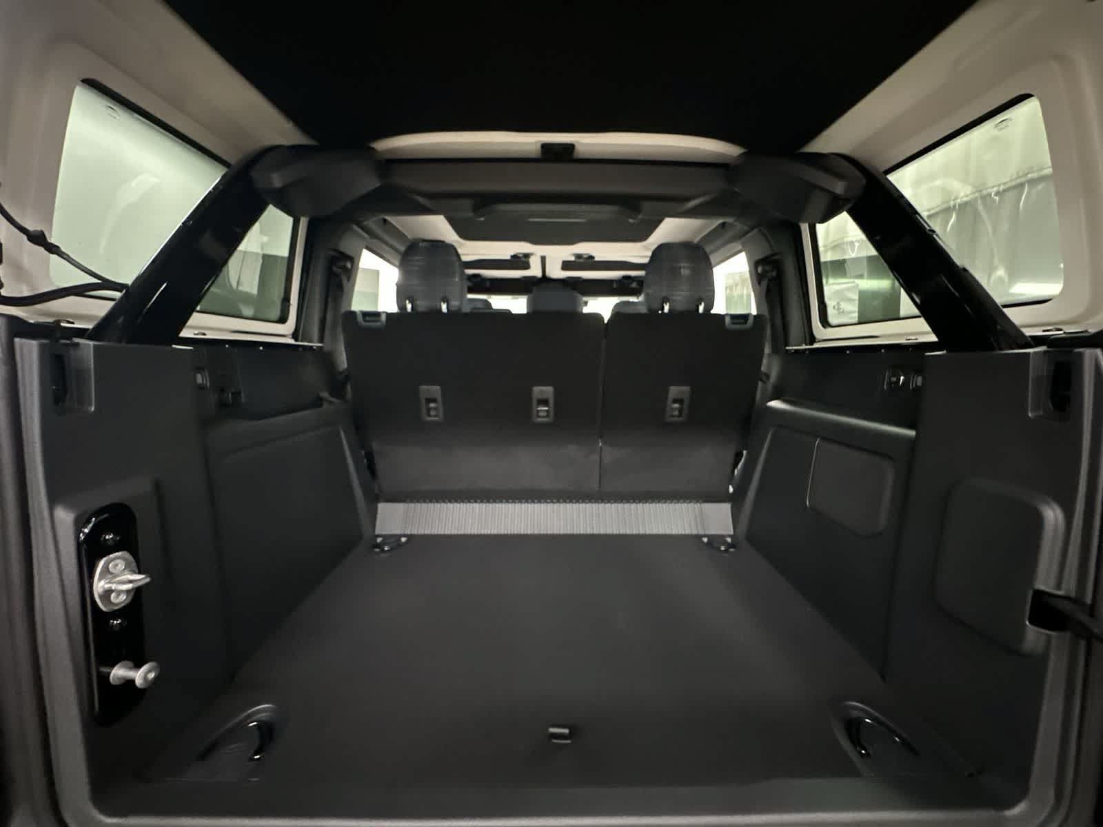 New 2026 Ford Bronco Heritage Edition AWD/4WD image 24