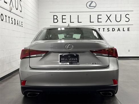 Used 2017 Lexus IS 300 300 image 4
