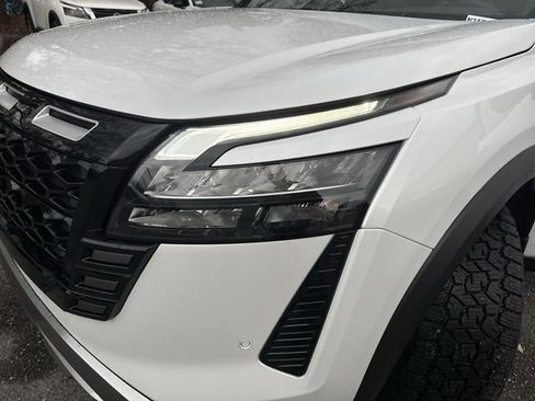 New 2026 Nissan Pathfinder Rock Creek image 32