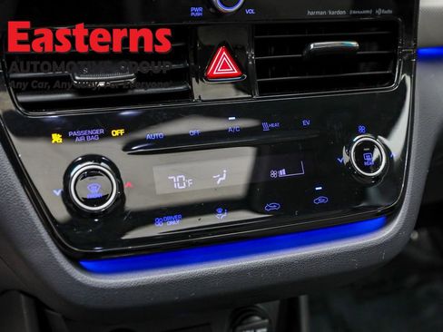 Used 2020 Hyundai Ioniq Limited image 34