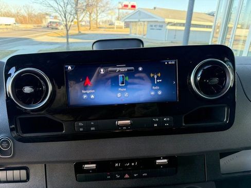 New 2025 Mercedes-Benz Sprinter 3500 image 17