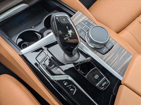 Certified 2023 BMW 530e w/ M Sport Package image 12