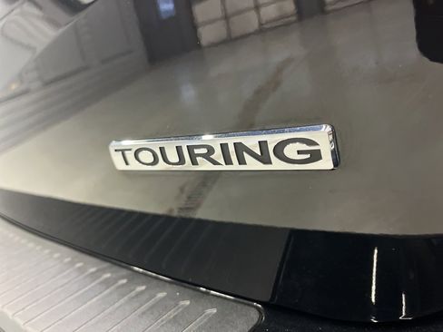 Used 2025 Honda Odyssey Touring image 44