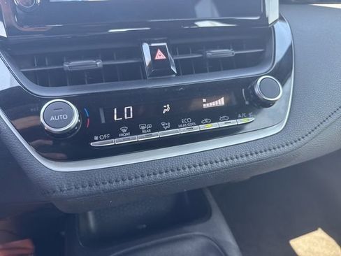 Used 2023 Toyota Corolla SE FWD image 20