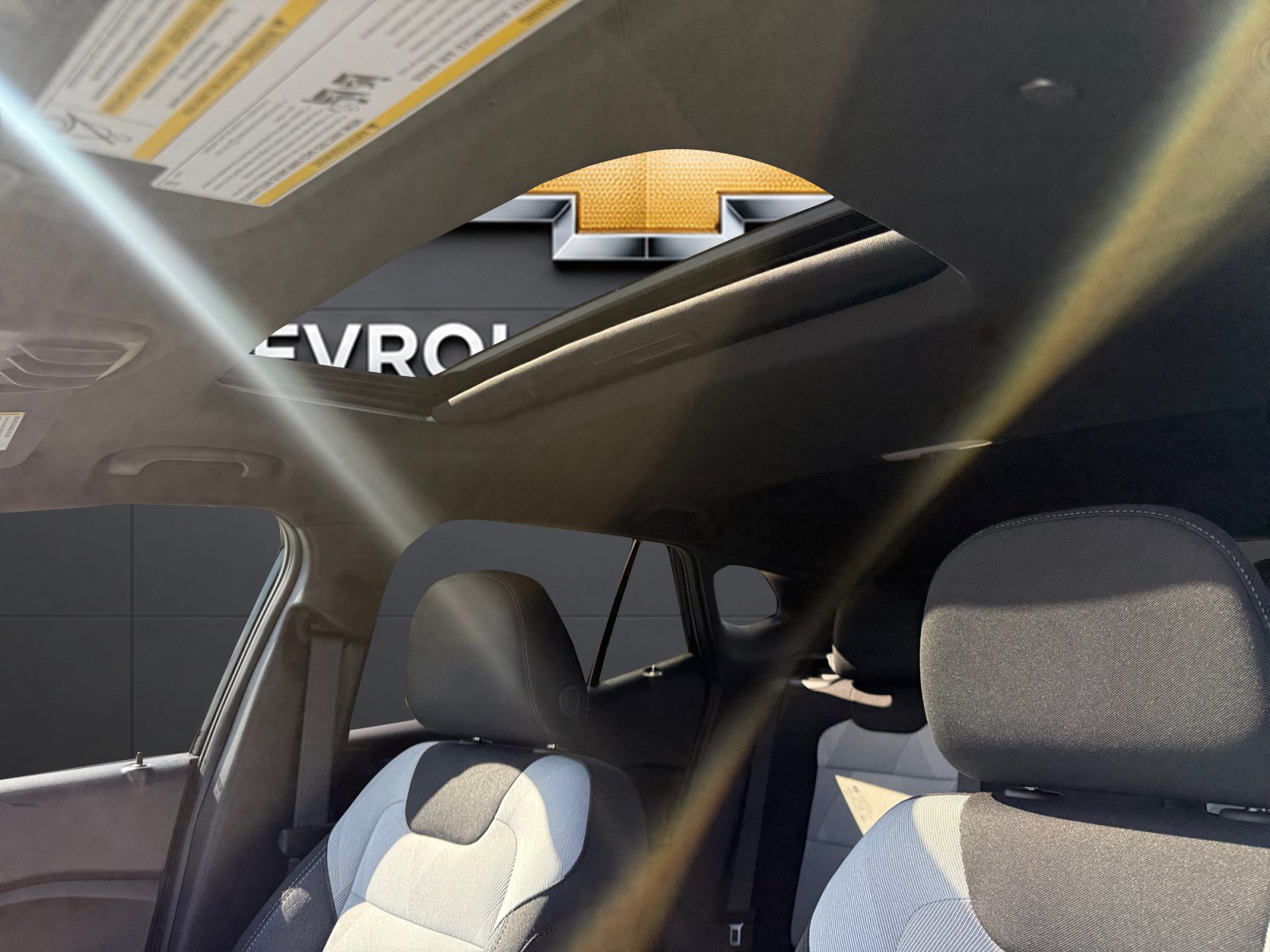 New 2026 Chevrolet Trax RS w/ Sunroof Package FWD image 22